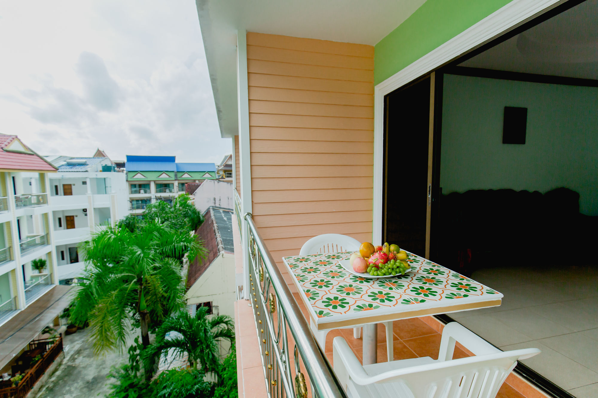 Rk Guesthouse Patong Экстерьер фото